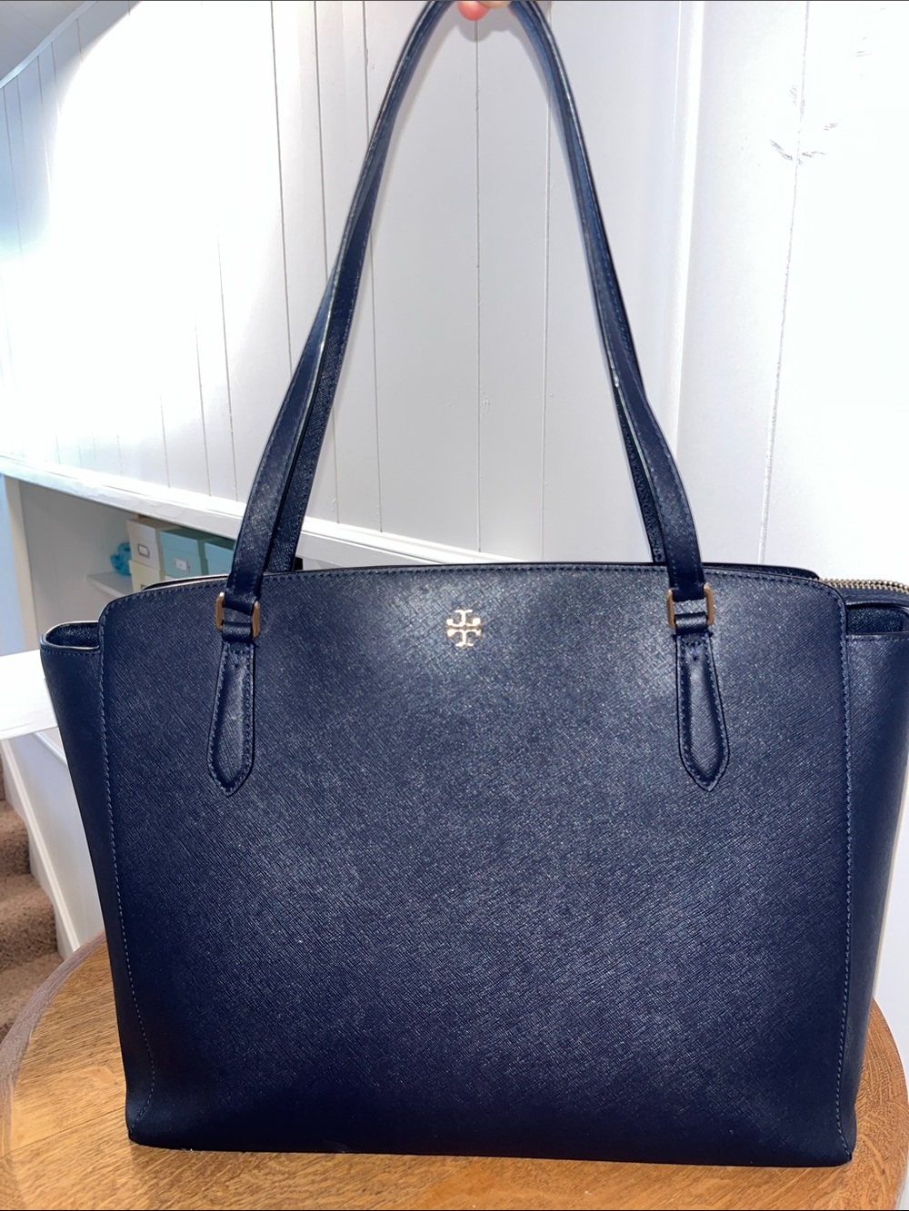 Tory Burch Black Leather Saffiano Tote with Gold Logo - Picture 2 of 5